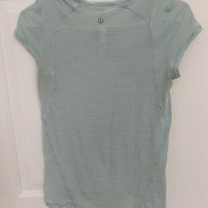 Lululemon top